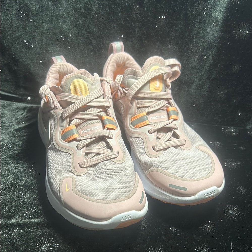 Nike React Miler Running/Training Sneakers